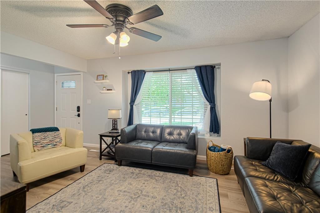 209 SW Palo Drive — photo 5