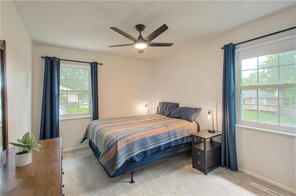 209 SW Palo Drive — photo 18