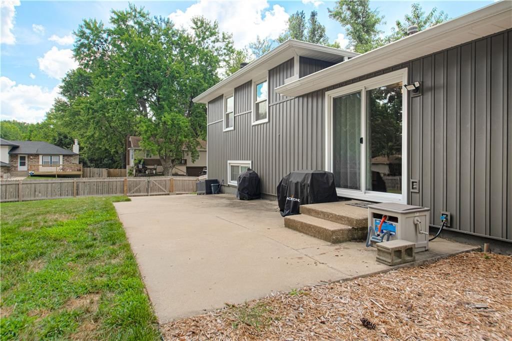 209 SW Palo Drive — photo 28