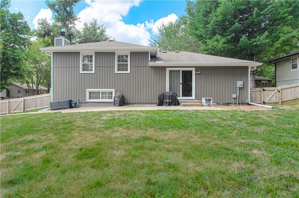 209 SW Palo Drive — photo 29