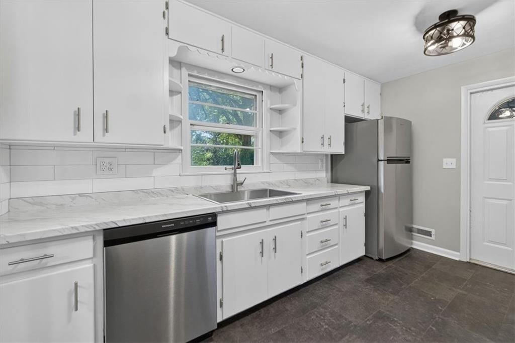 11703 E 39th Street — photo 20