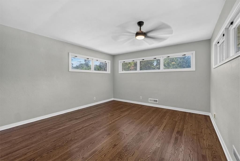 11703 E 39th Street — photo 32