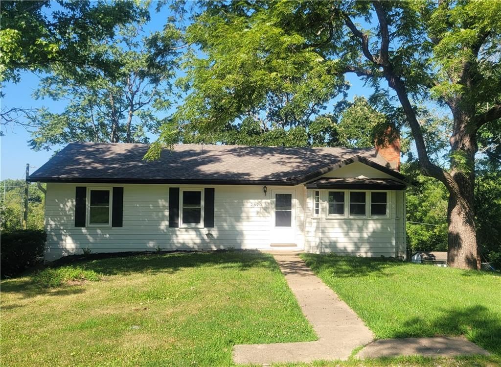 2820 Berry Lane — photo 1