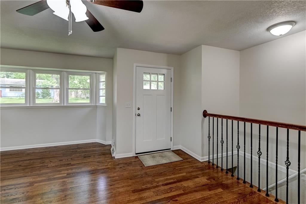 2820 Berry Lane — photo 8