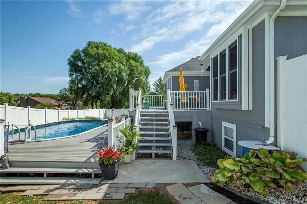 1413 Sloan Avenue — photo 37