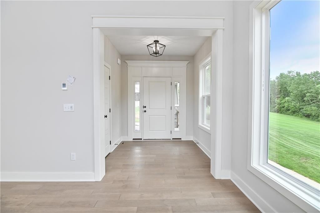 23811 W 59th Terrace — photo 5