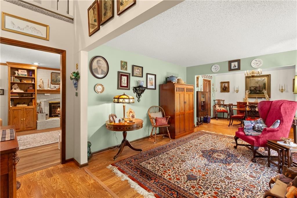 404 NE Locust Drive — photo 3