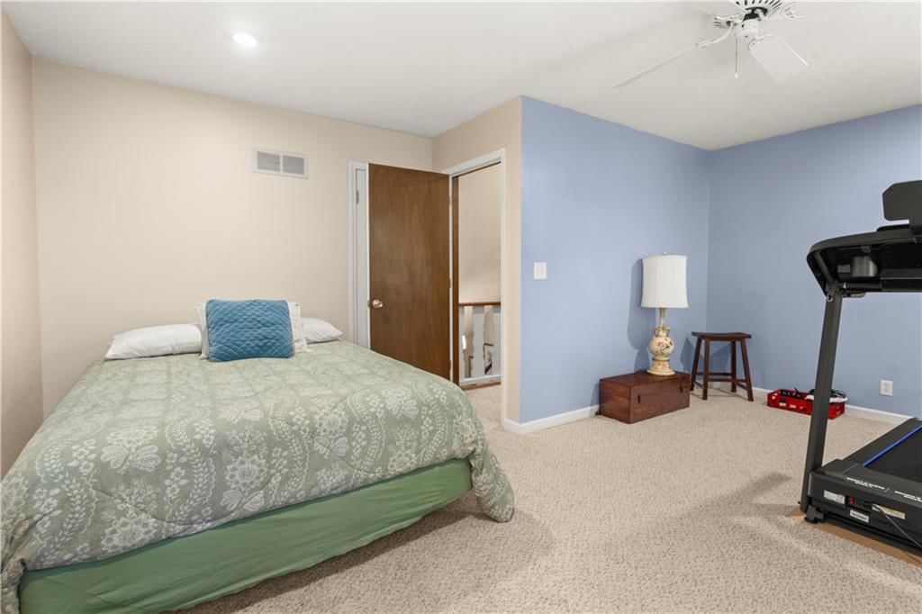 404 NE Locust Drive — photo 19