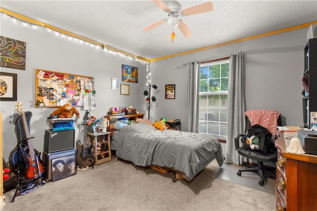 404 NE Locust Drive — photo 20