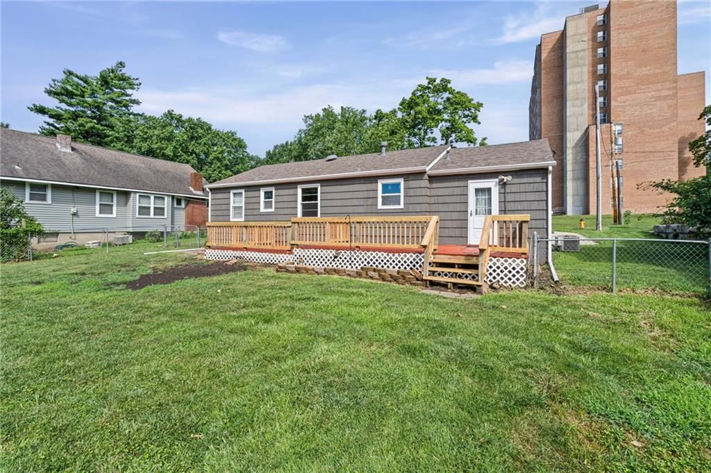8123 Valley View Drive — photo 29