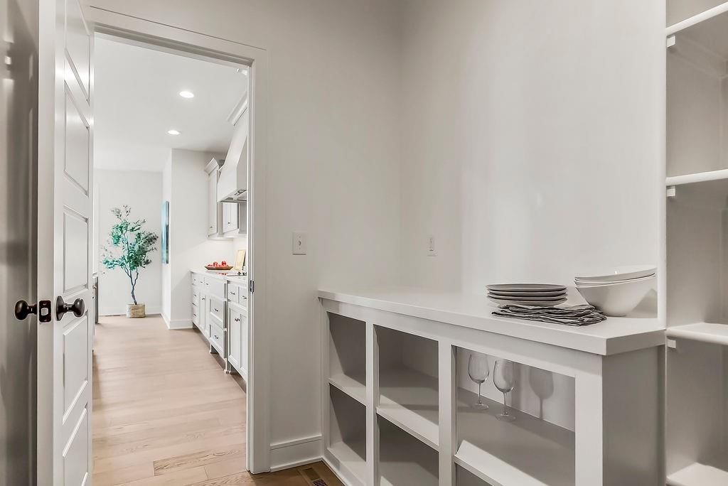 2305 W 176th Place — photo 25