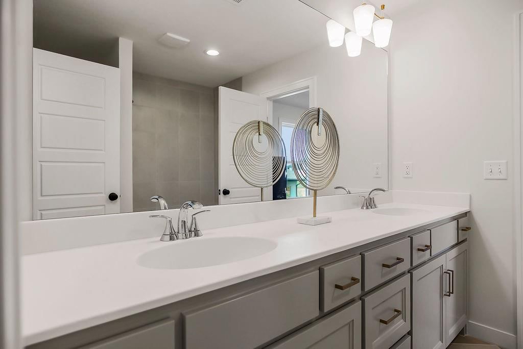 2305 W 176th Place — photo 51