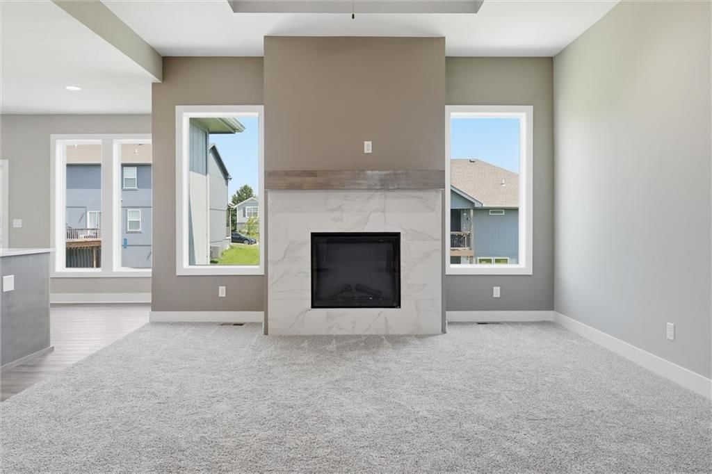 1114 SW Crabtree Circle — photo 5