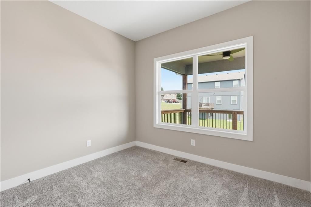 1114 SW Crabtree Circle — photo 19