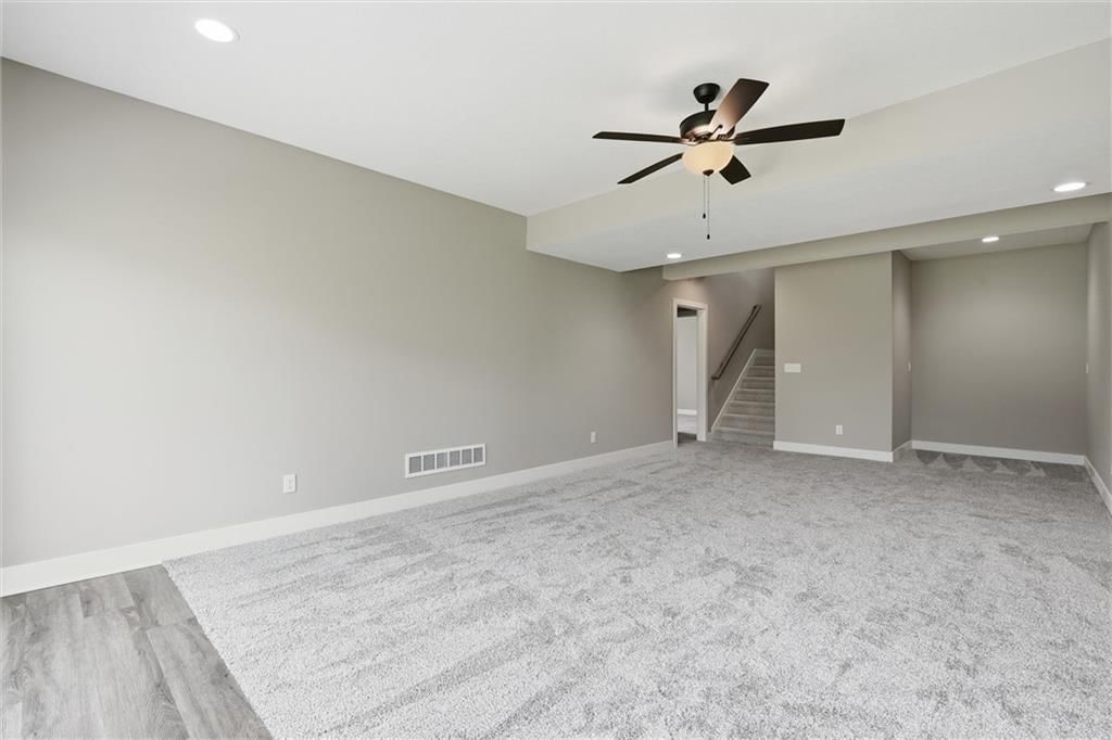 1114 SW Crabtree Circle — photo 30