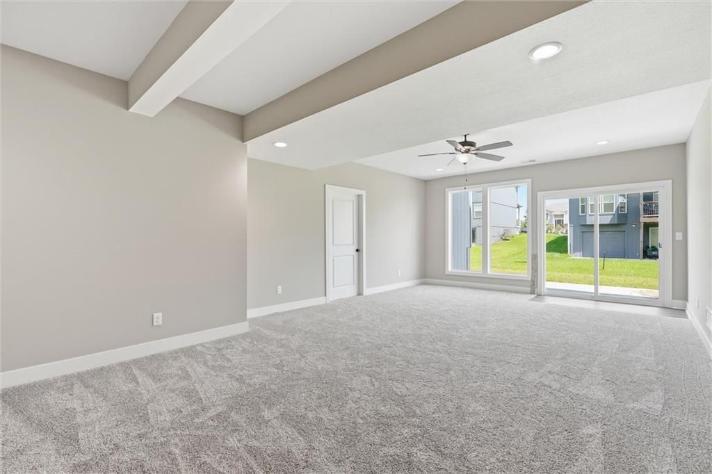 1114 SW Crabtree Circle — photo 31