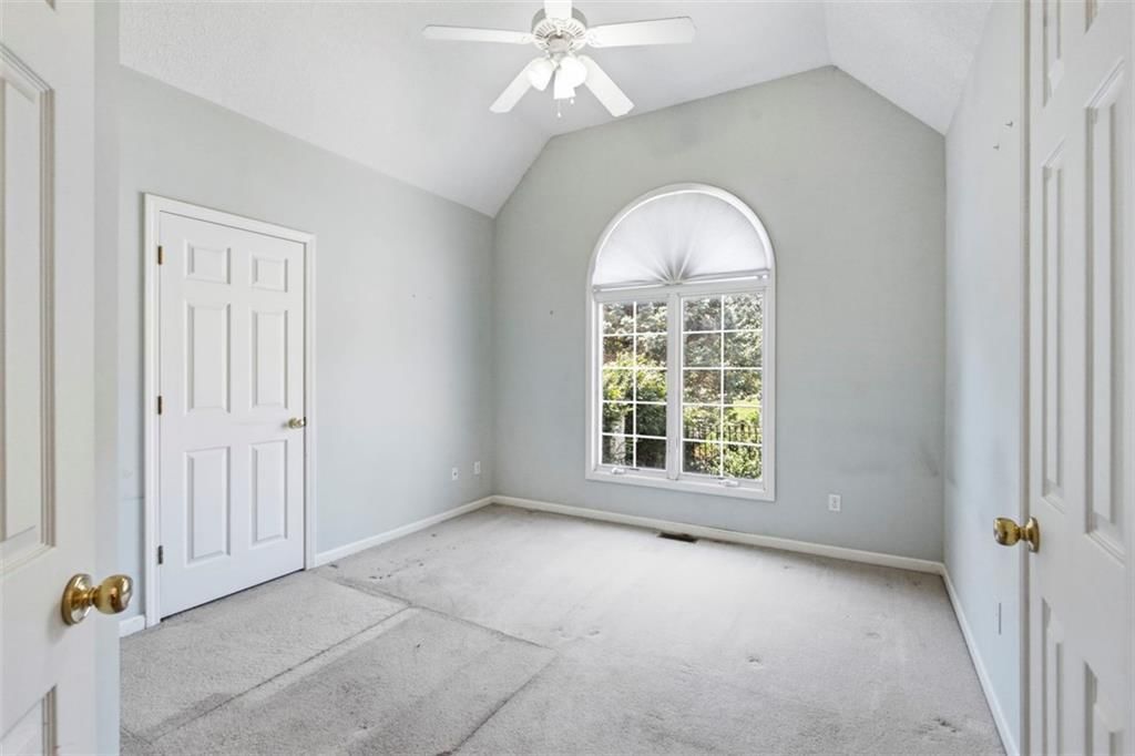 4809 W 162nd Street — photo 23