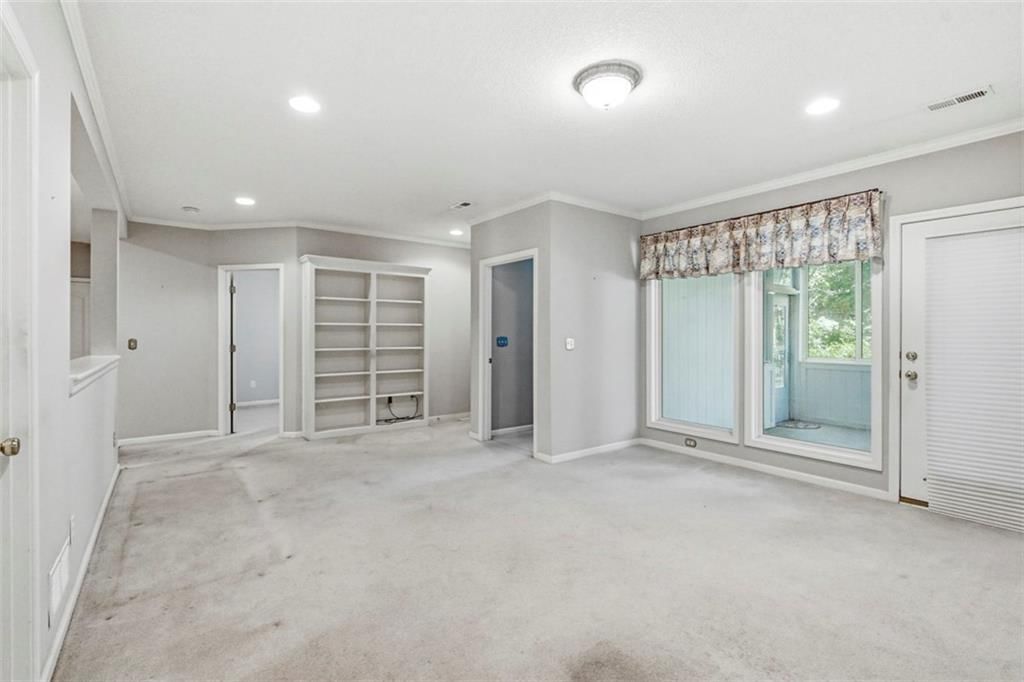 4809 W 162nd Street — photo 34
