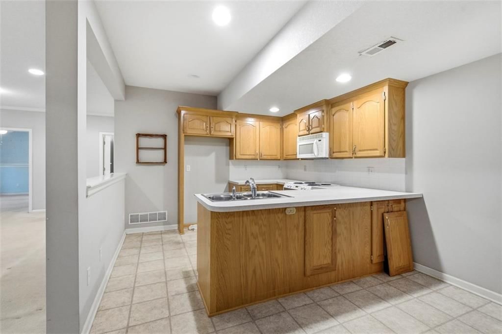4809 W 162nd Street — photo 37