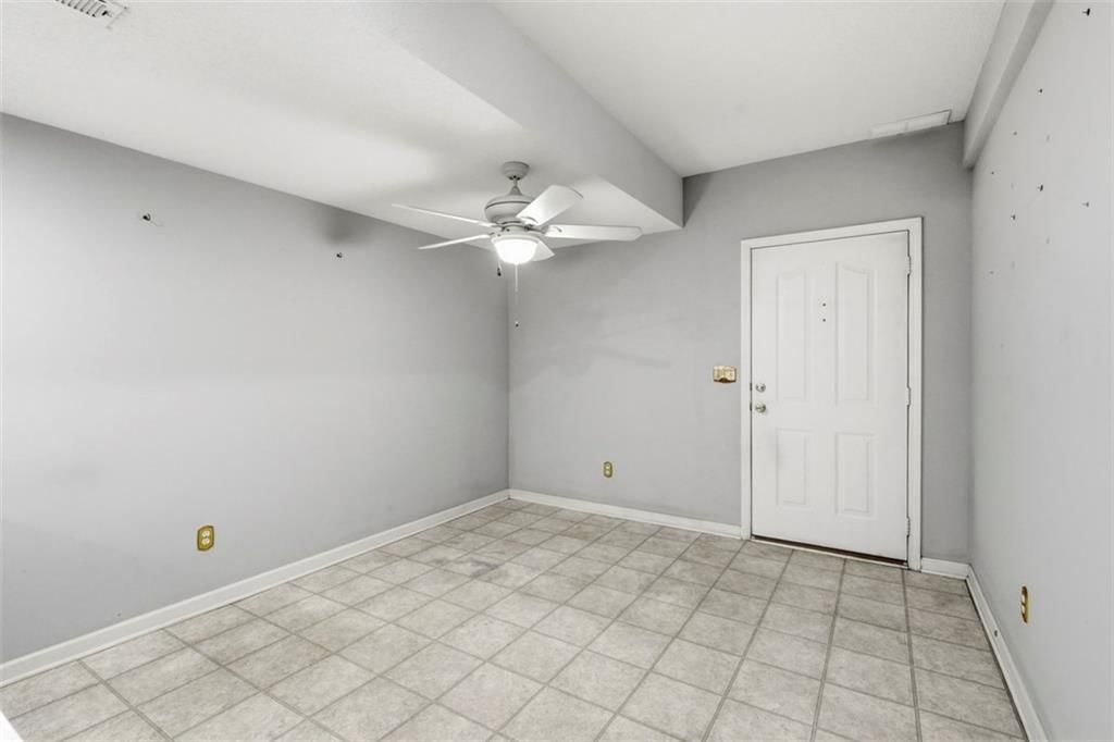4809 W 162nd Street — photo 39