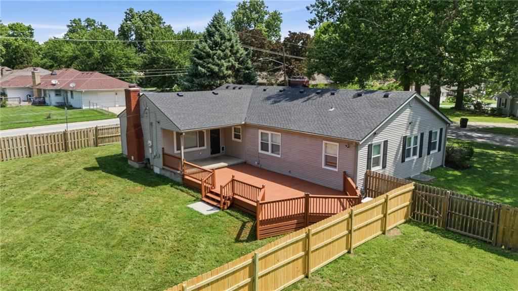 6700 Crisp Avenue — photo 32