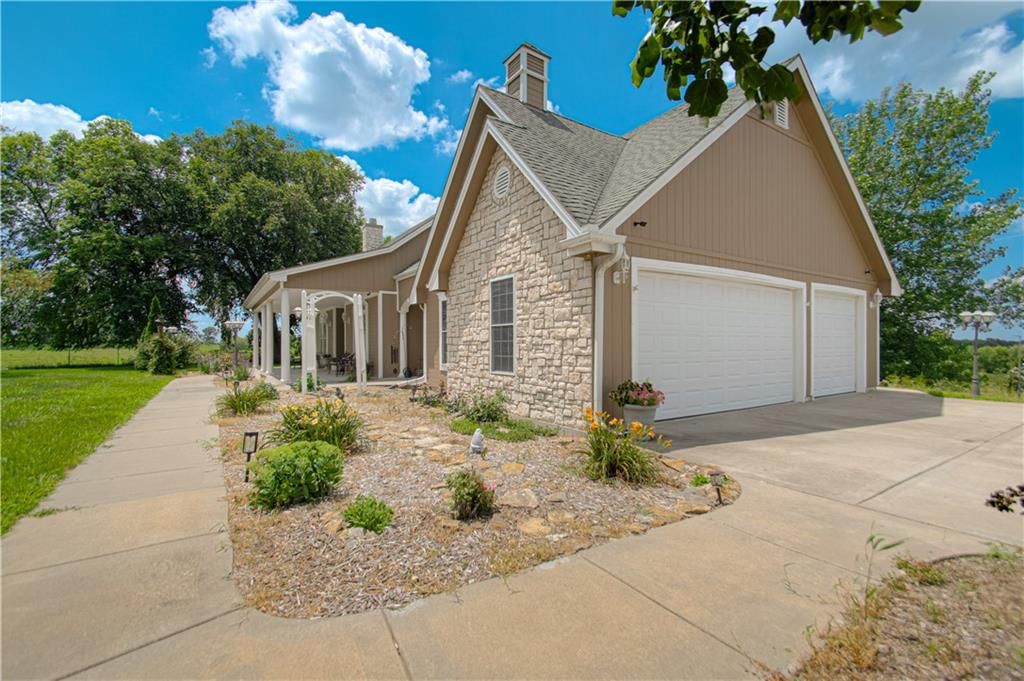 5292 SW 169 Highway — photo 4