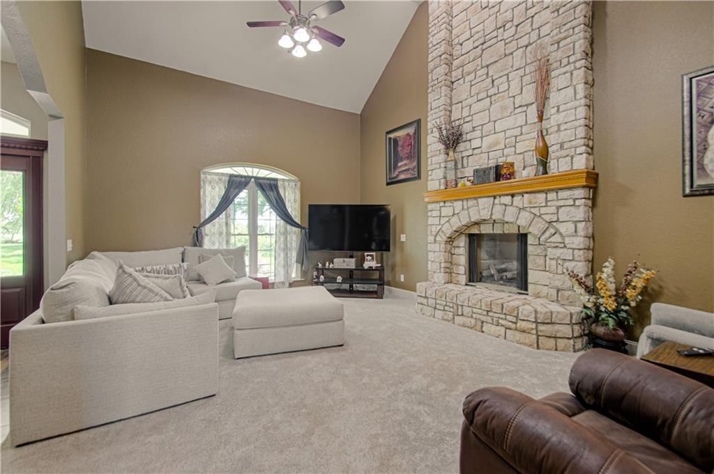 5292 SW 169 Highway — photo 8