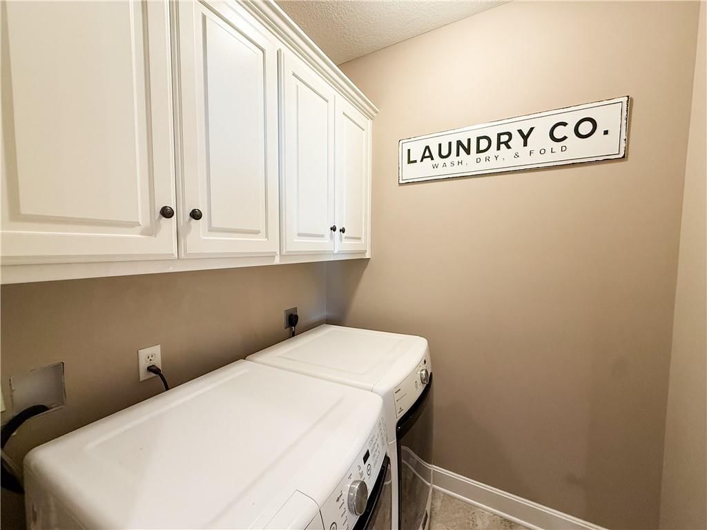 13918 Dakota Court — photo 18