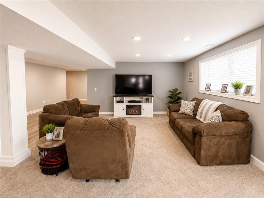 13918 Dakota Court — photo 32