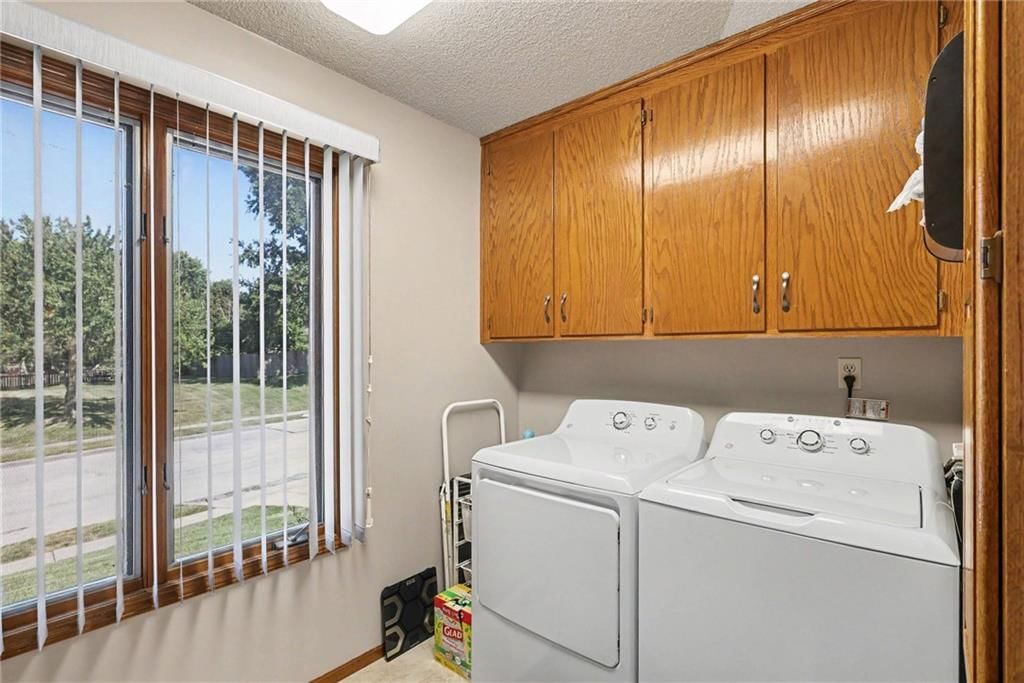 4401 SW 12th Street — photo 6