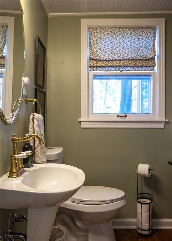 430 E 65th Terrace — photo 34