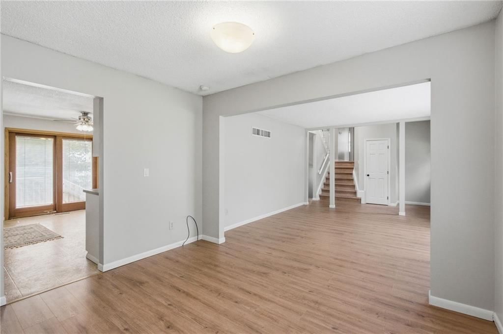 11620 Grant Drive — photo 8