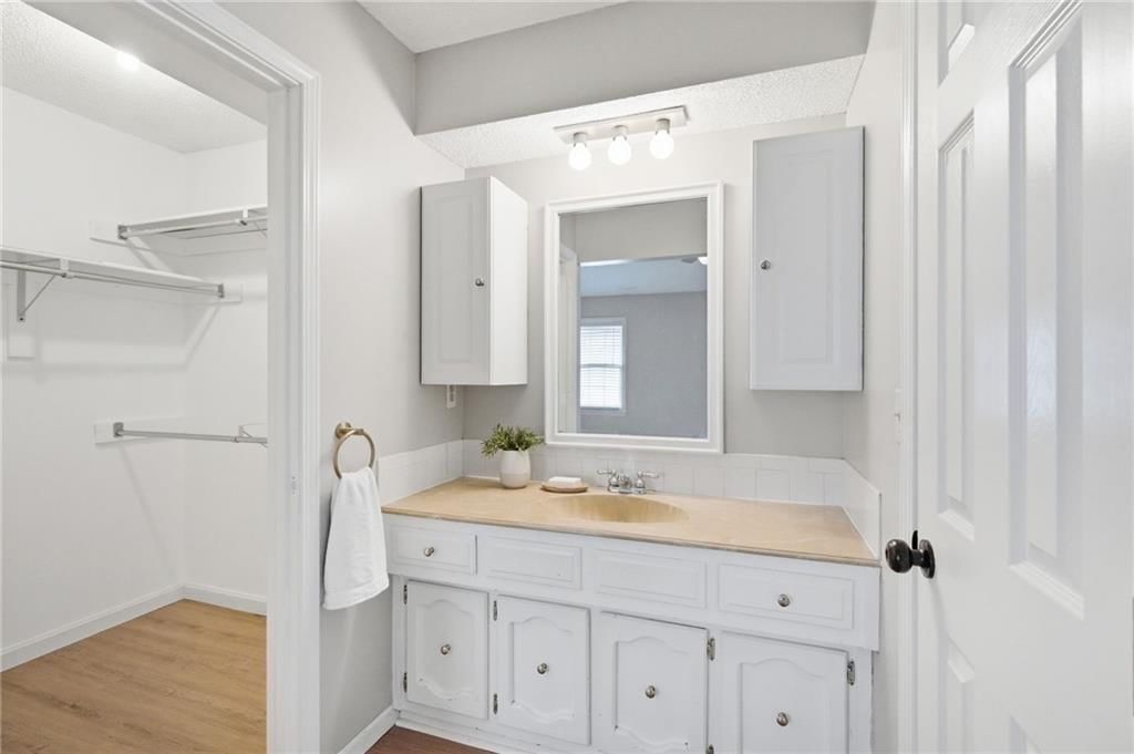 11620 Grant Drive — photo 23