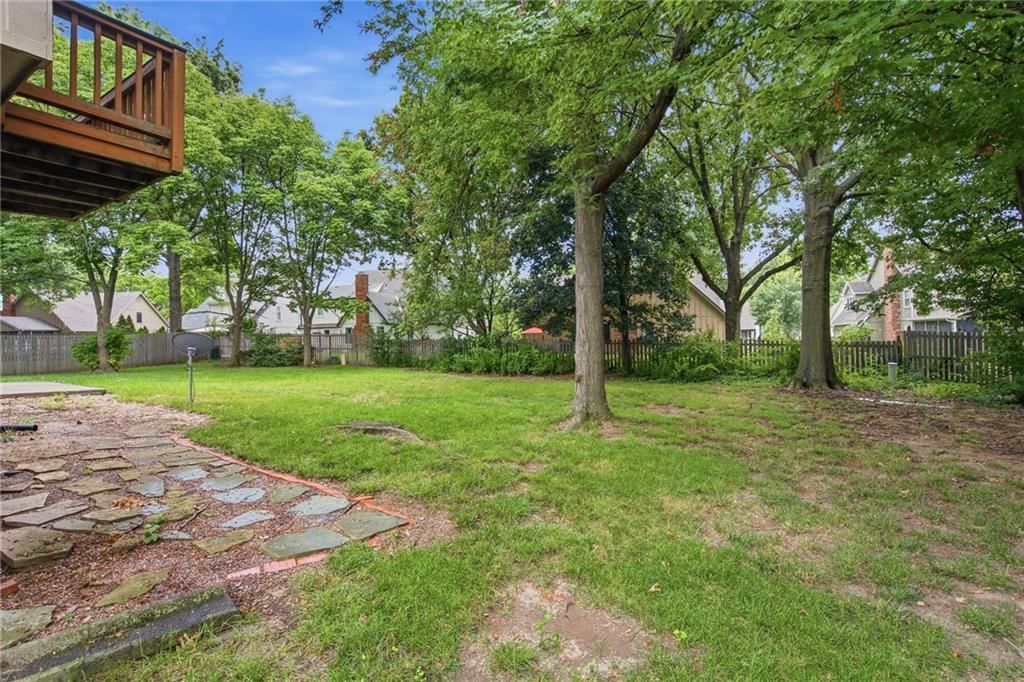 11620 Grant Drive — photo 35
