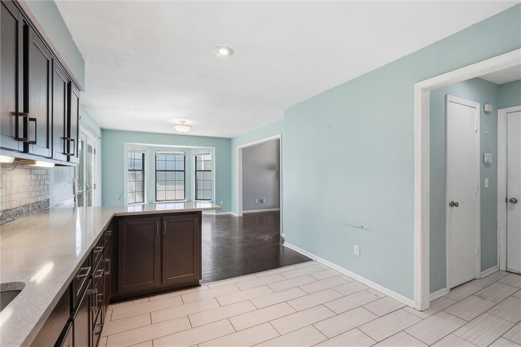 10809 HASKINS Street — photo 13
