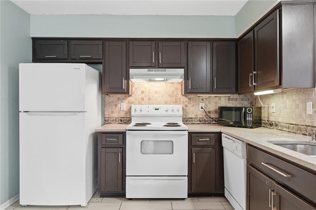 10809 HASKINS Street — photo 14