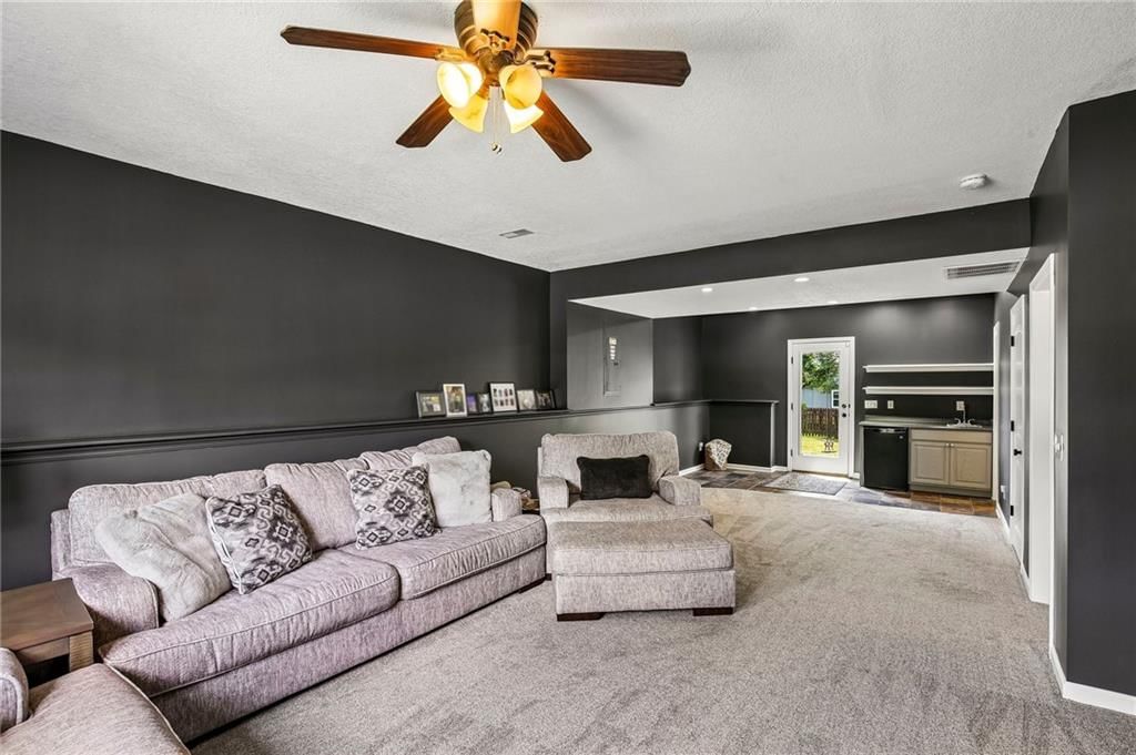 8005 NE 111th Street — photo 5