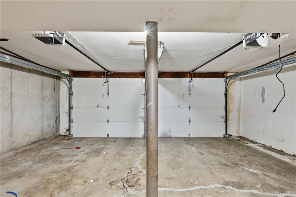13211 Winchester Avenue — photo 29