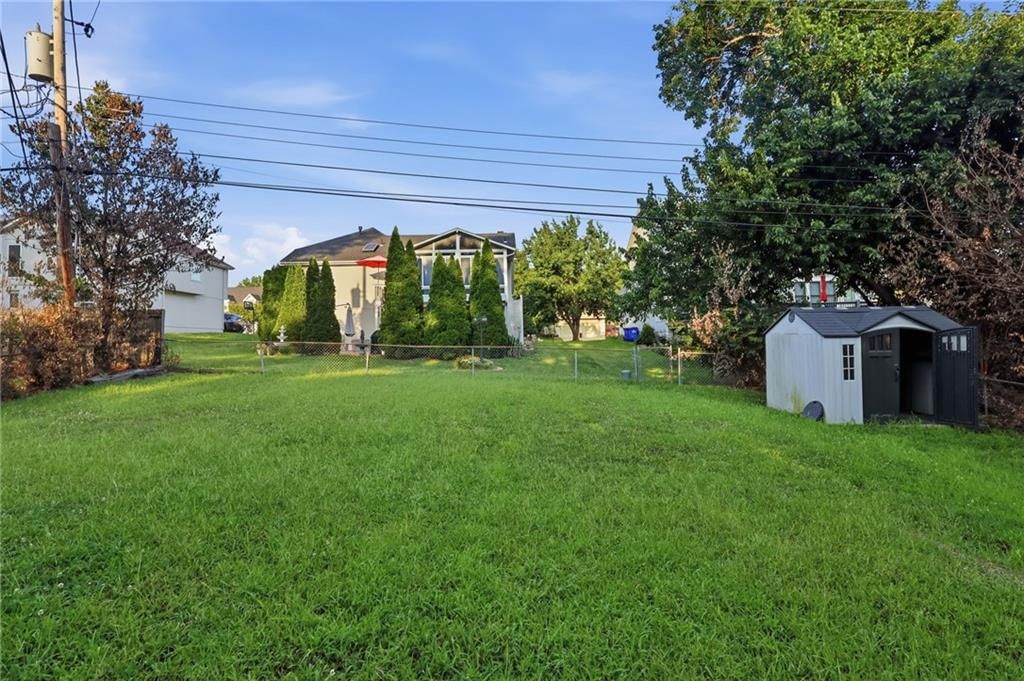 13211 Winchester Avenue — photo 32
