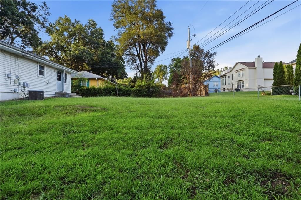 13211 Winchester Avenue — photo 38