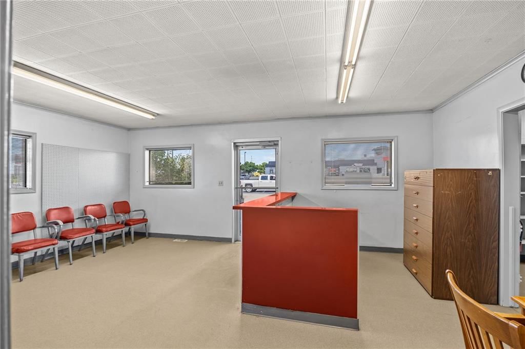 1011 Washingston Street — photo 17