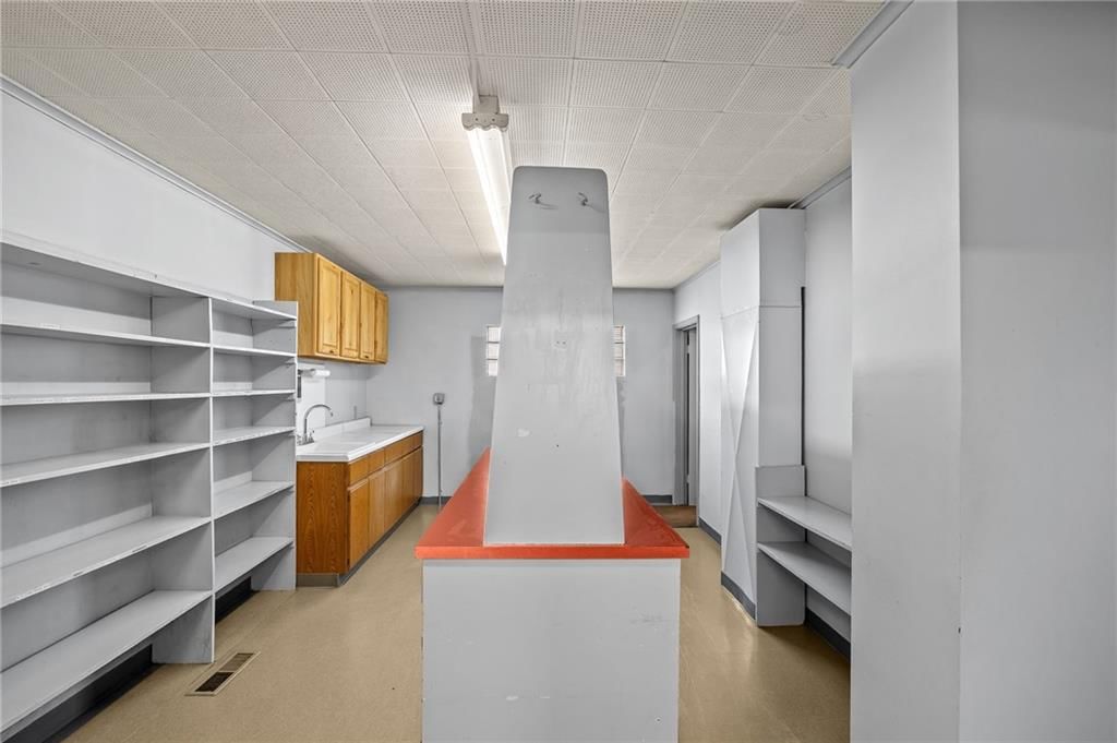 1011 Washingston Street — photo 19