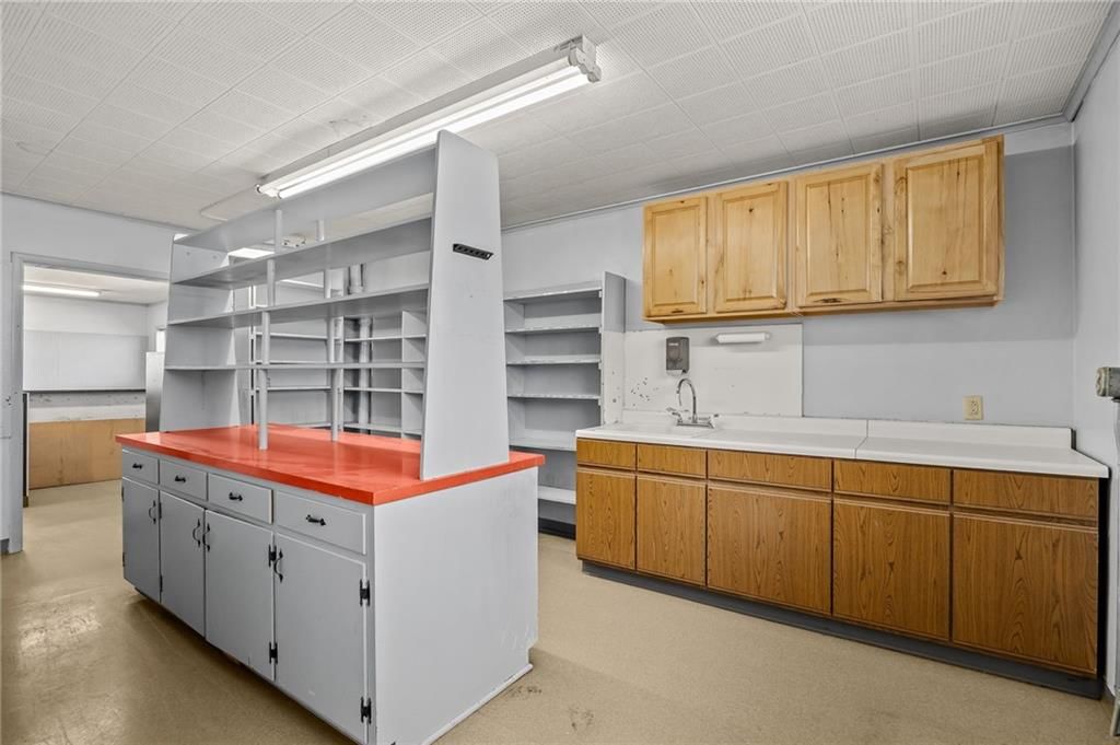 1011 Washingston Street — photo 21