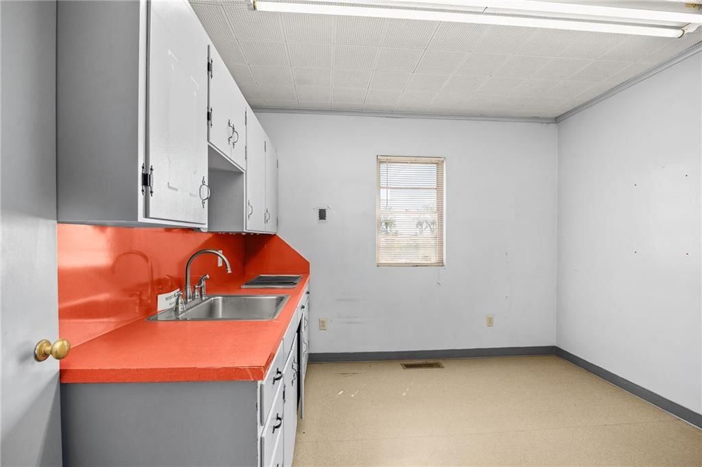 1011 Washingston Street — photo 27