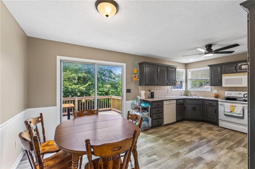 303 Crystal Drive — photo 12