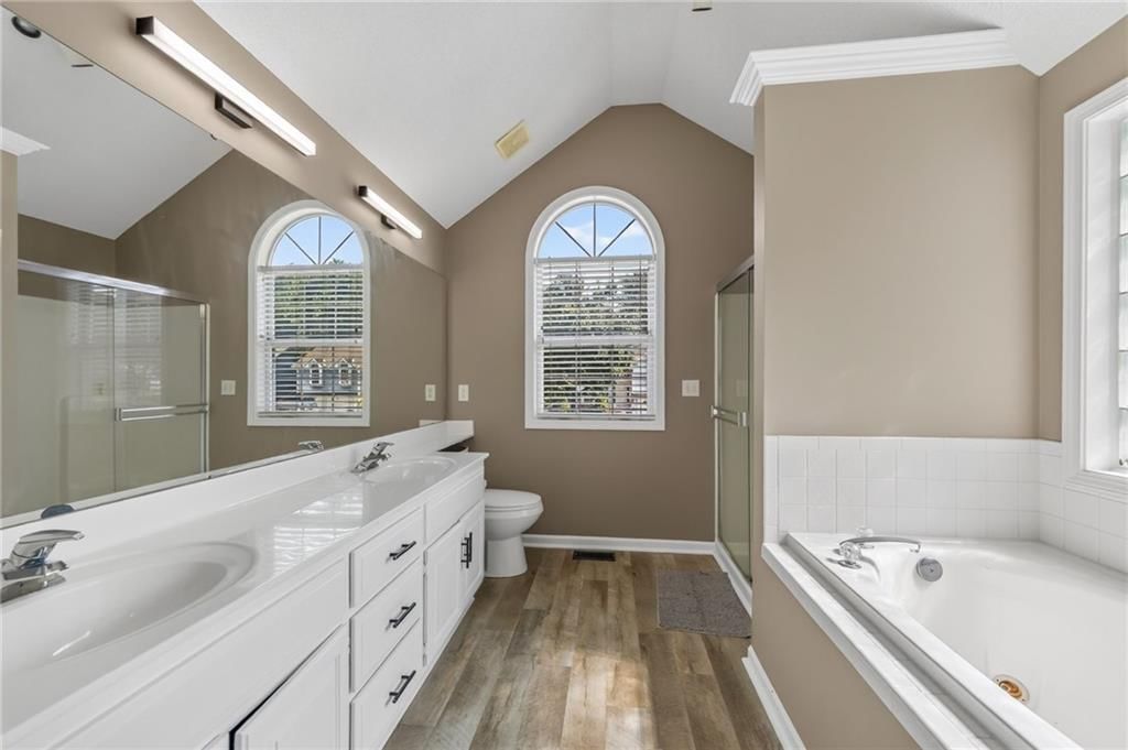303 Crystal Drive — photo 22