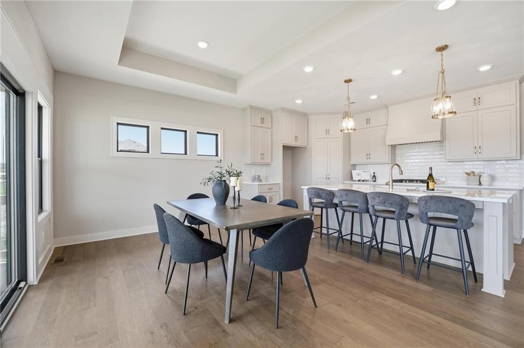 10503 N Liberty Street — photo 16