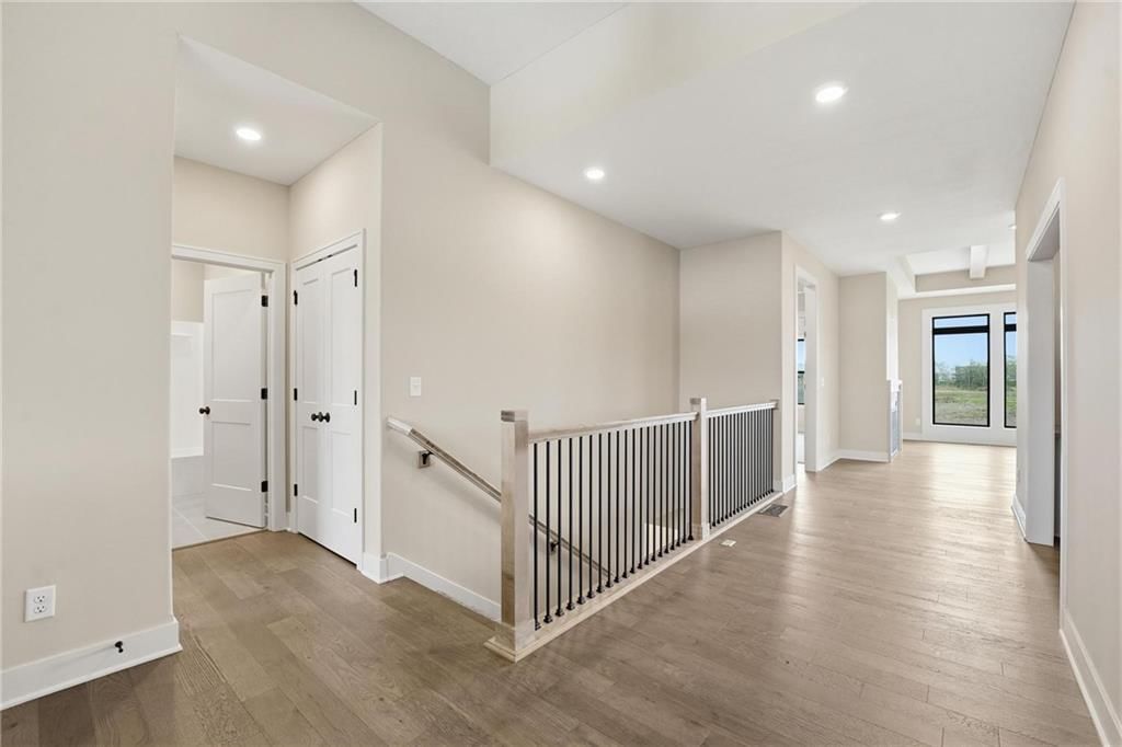 10503 N Liberty Street — photo 23
