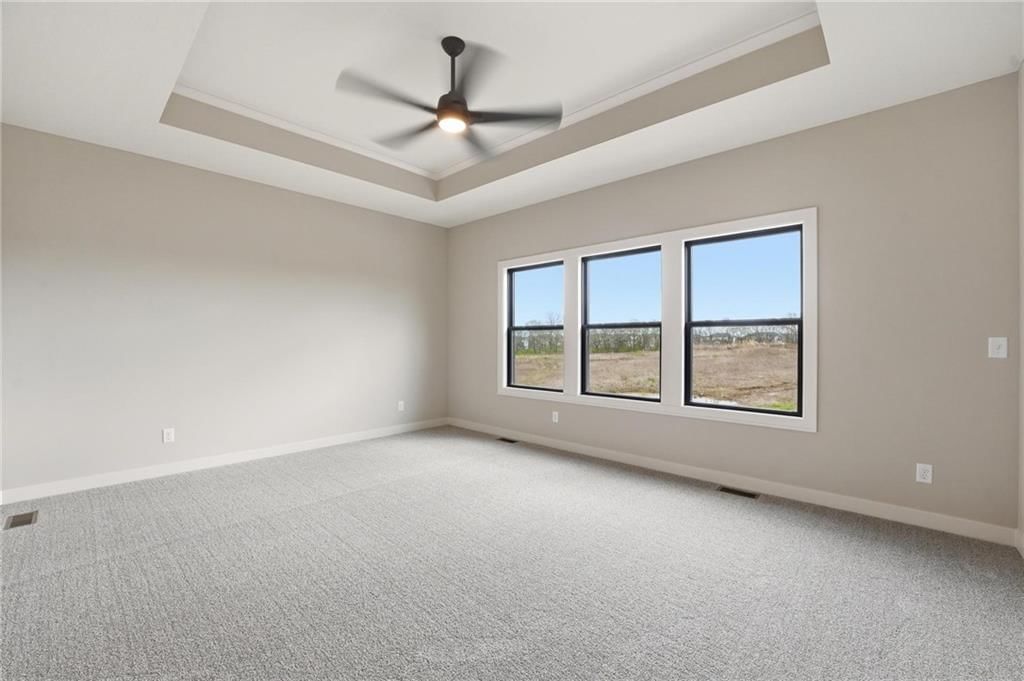 10503 N Liberty Street — photo 29
