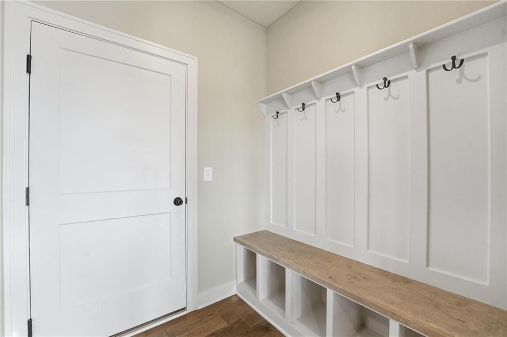 10503 N Liberty Street — photo 49